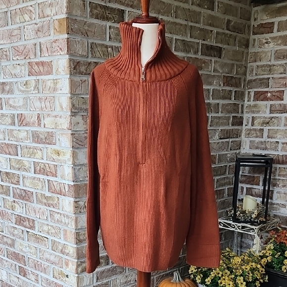 BTFBM Sweaters - NWT Warm Orange High-Neck Sweater, Size XL